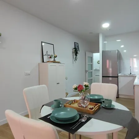 Apartamentos Aptio Oviedo Exterior photo